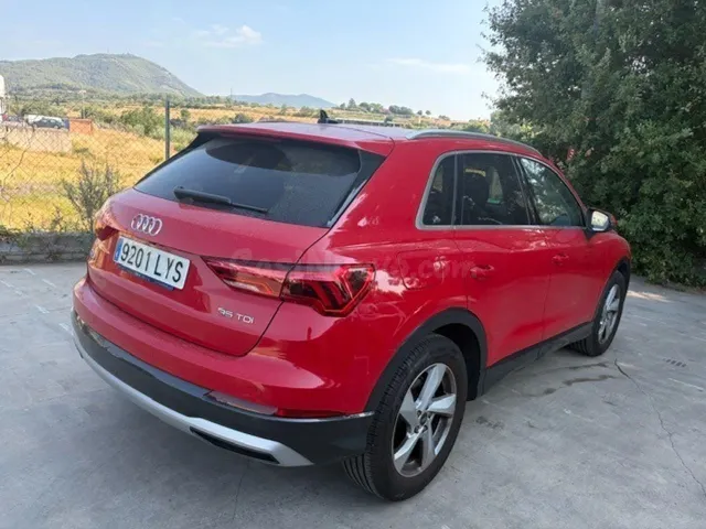 Audi Q3 2022 Diésel Automático 150CV en Vitoria-Gasteiz - foto 4