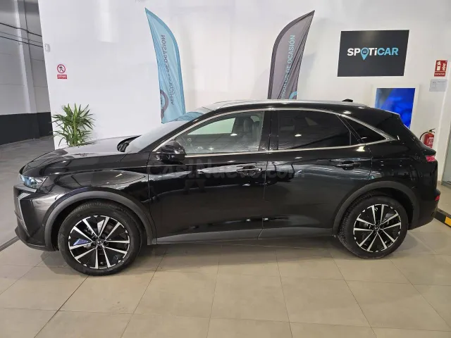 DS 7 Automático Diésel 130CV Badajoz - Oportunidad única - foto 3