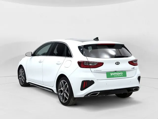 Kia Ceed 1.4 T-GDi 103kW (140CV) GT Line - foto 2
