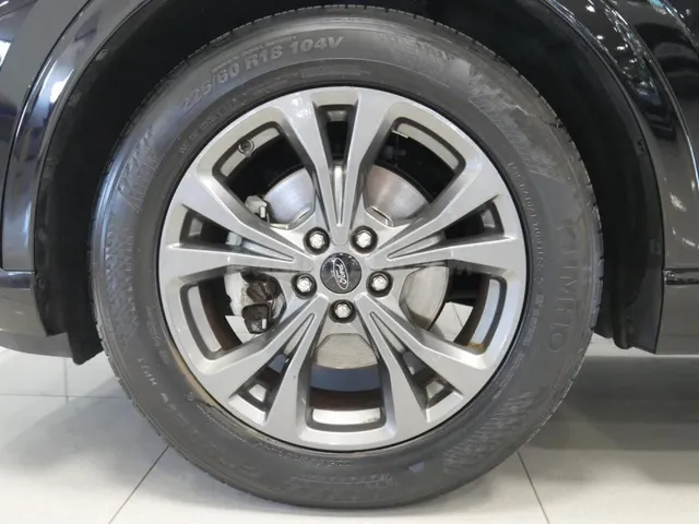 Ford Kuga 150 CV Madrid - Motor Gasolina 57.800 km - foto 5