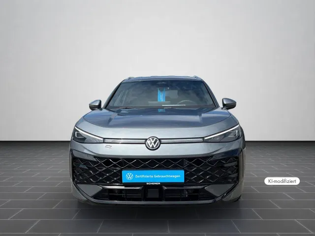Volkswagen T-Roc R-Line 1.5 eTSI 110 kW - foto 2