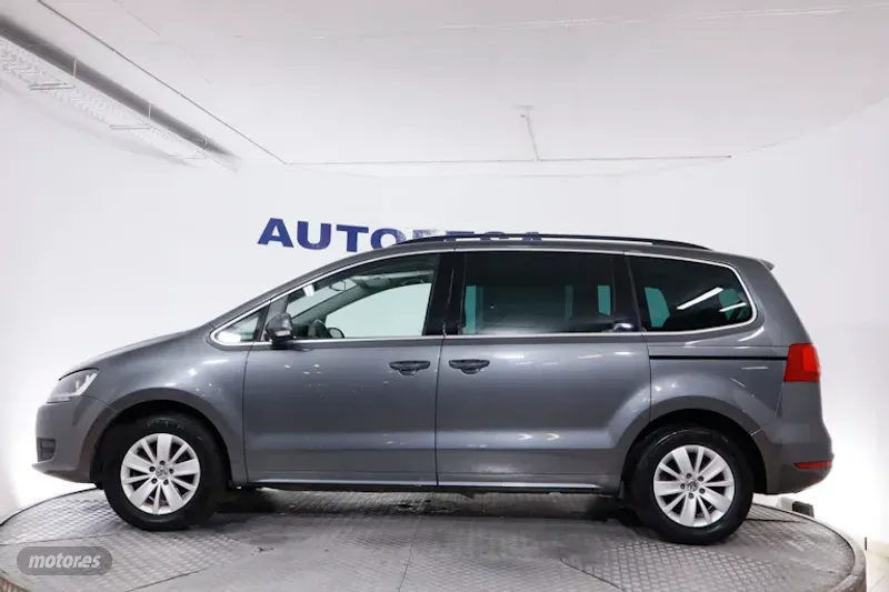 Volkswagen Sharan - foto 4