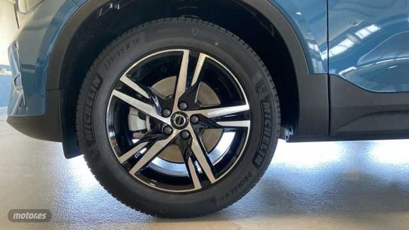 Volvo XC40 - foto 16