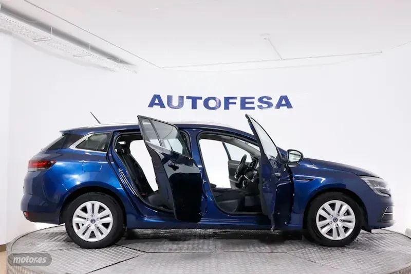 Renault Megane - foto 9