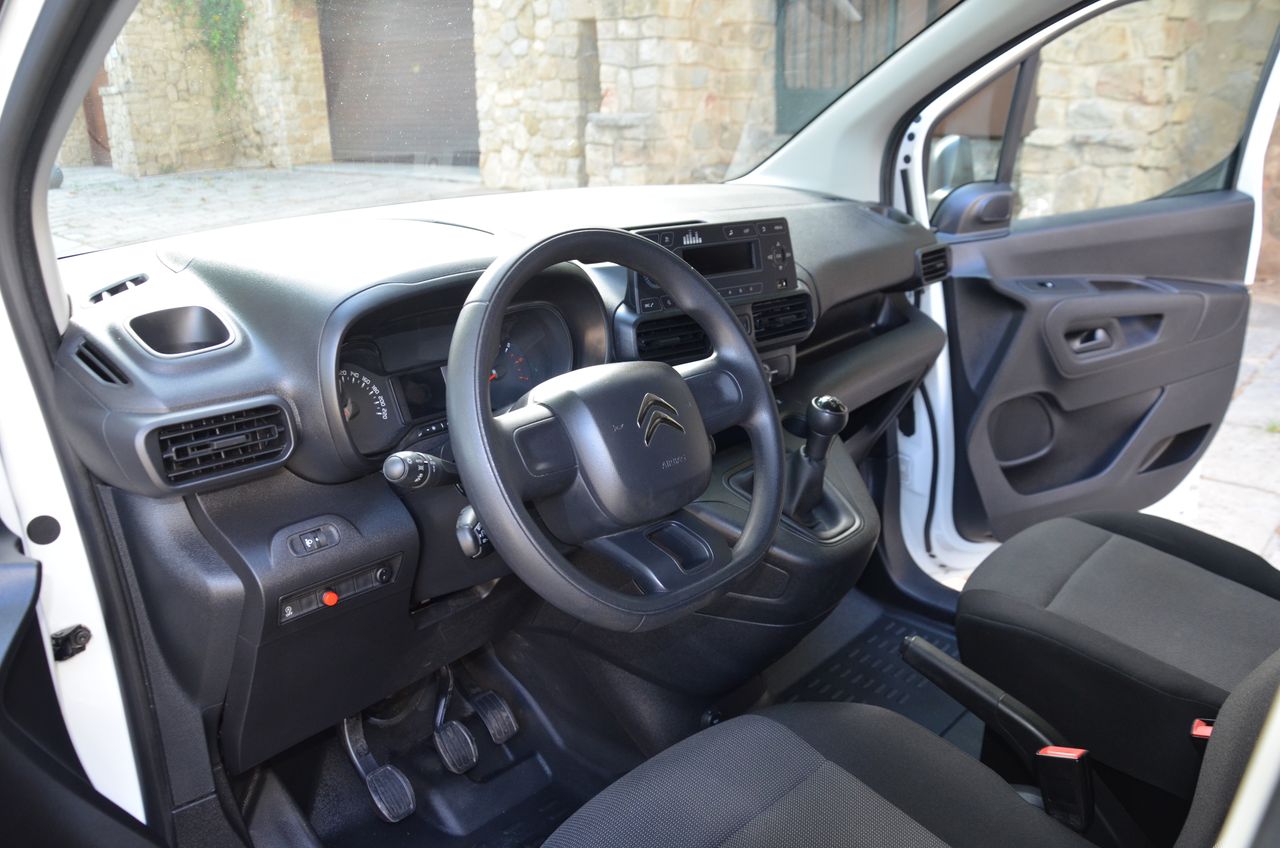 Citroën Berlingo BLUEHDI 75CV FURGÓN  ( ESTANTERÍAS MUEBLE D - foto 5
