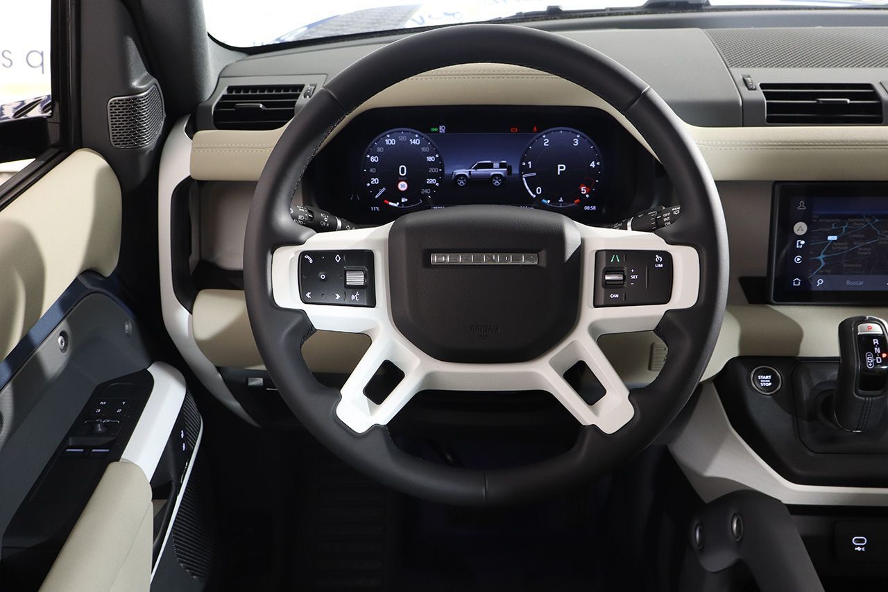 Land-Rover Defender 90 3.0 D200 MHEV SE 200cv - foto 24