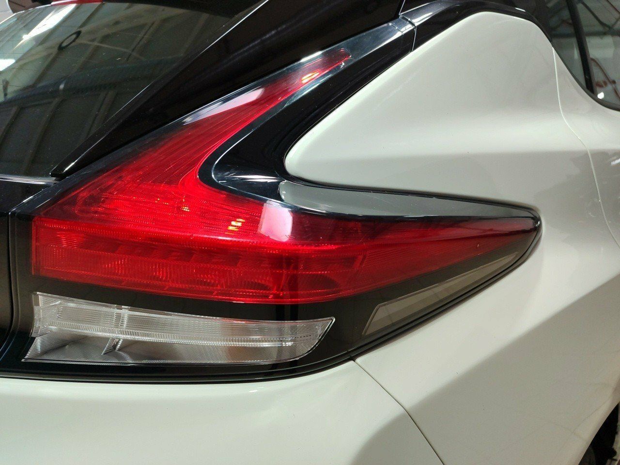 Nissan Leaf 40kWh Acenta - foto 14