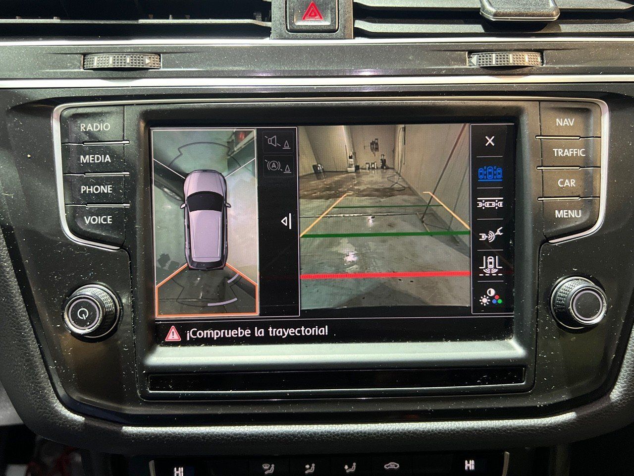 Volkswagen Tiguan Advance 2.0 TDI 110kW (150CV) - foto 16