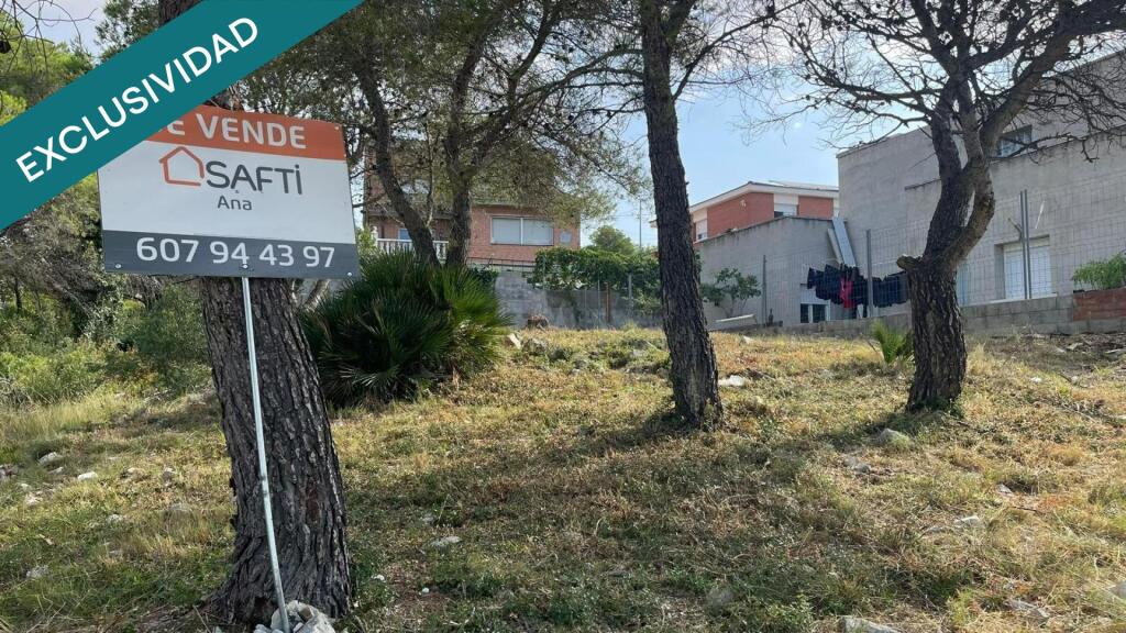 "Tu nuevo hogar en plena naturaleza y con servicios"