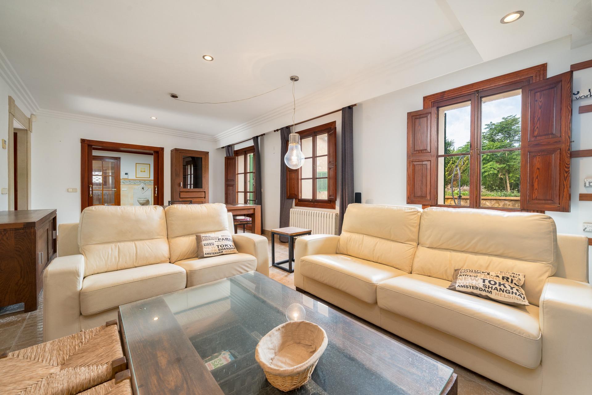 Tradición y confort en el corazón de Mallorca: casa con jard - foto 5