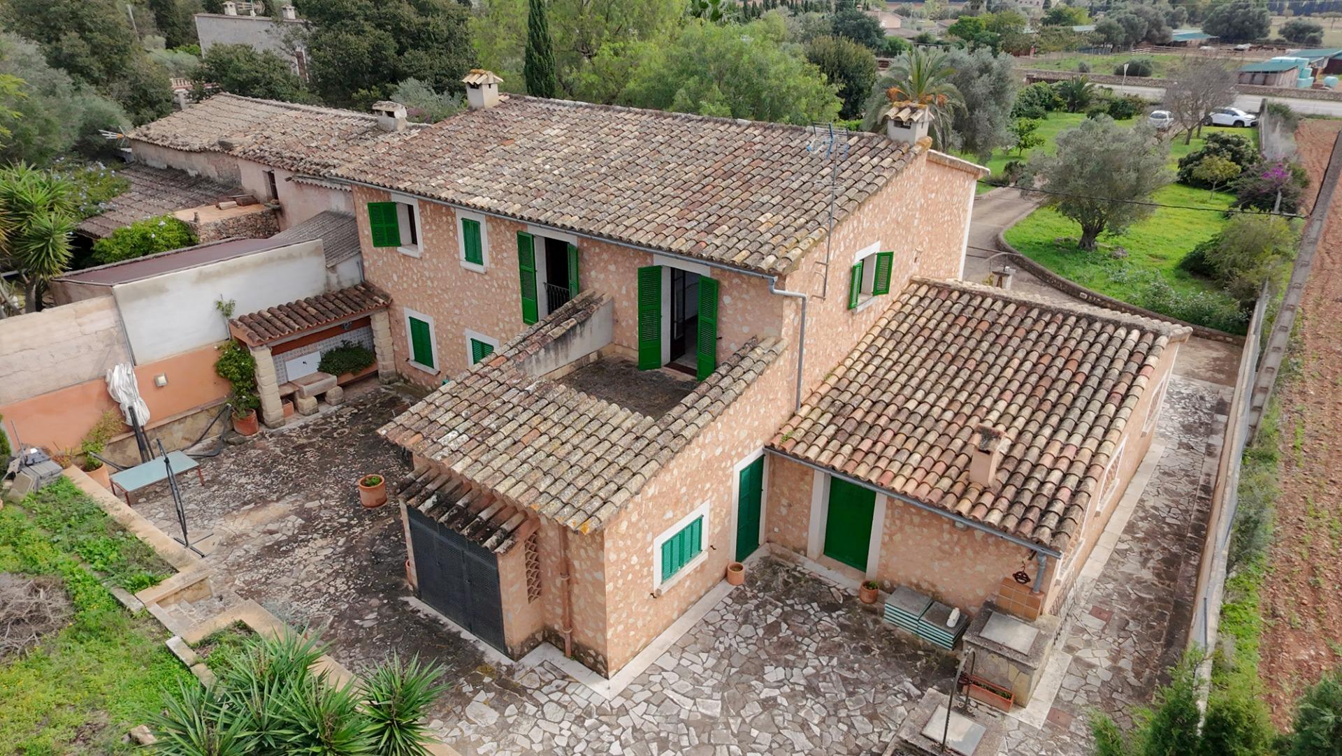 Tradición y confort en el corazón de Mallorca: casa con jard - foto 11