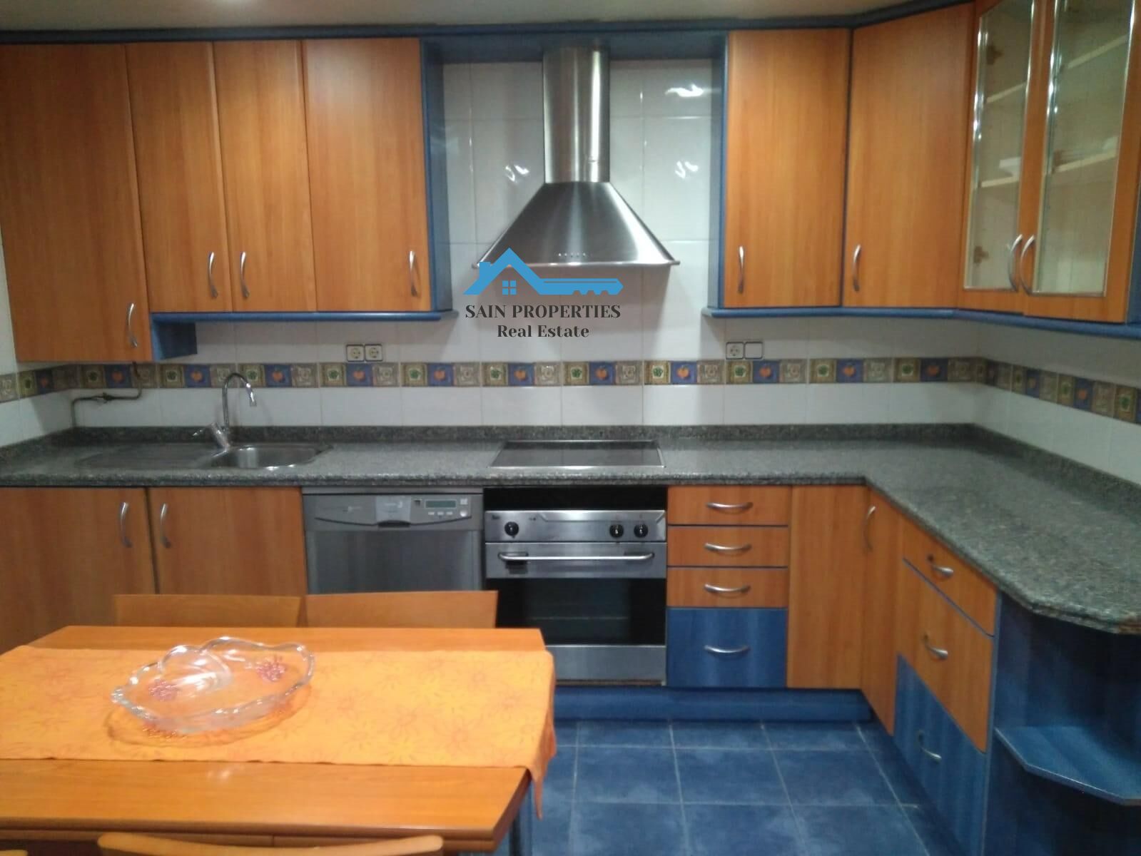 Amplio y bonito piso a la venta en Villajoyosa a 200 mts de  - foto 2