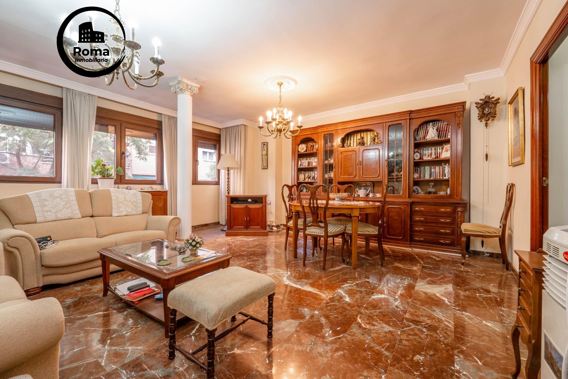 ¿Quieres vivir en el centro con todas las comodidades? - foto 2