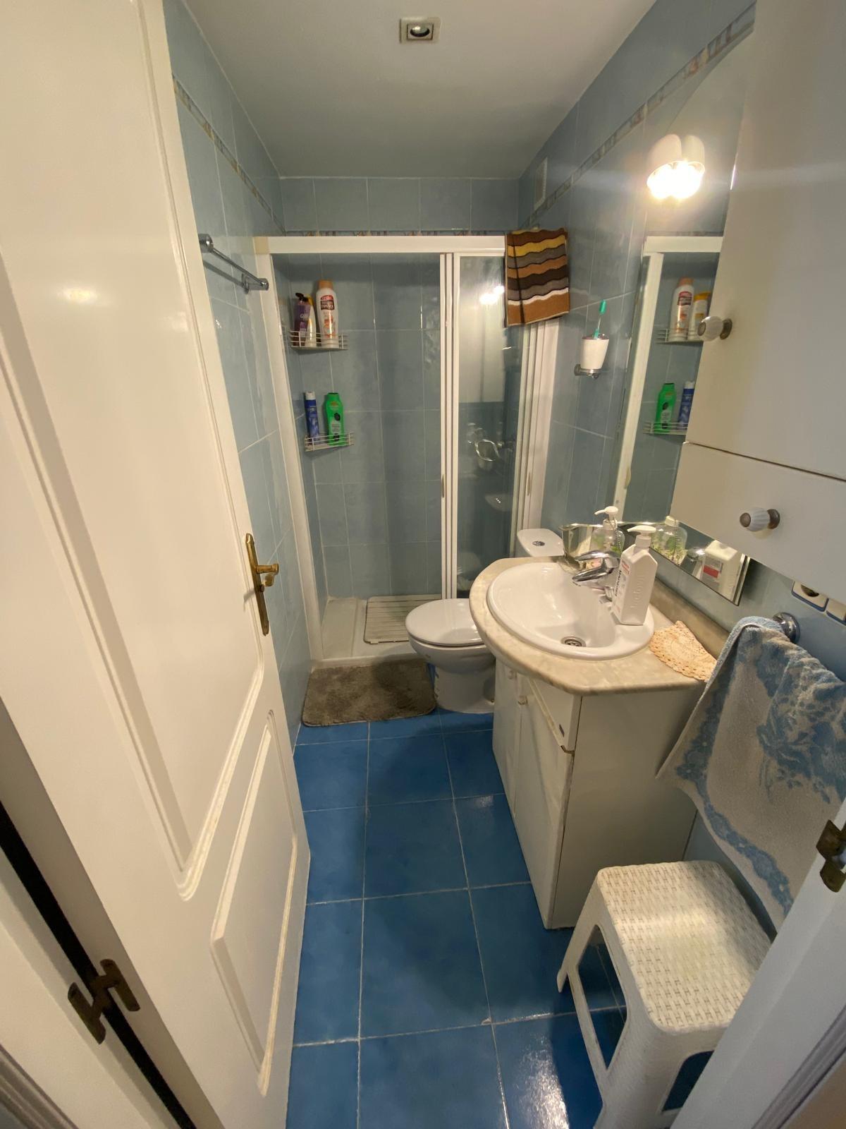 Centro Sevilla. Excelente ubicación. Piso familiar de 4 dorm - foto 14