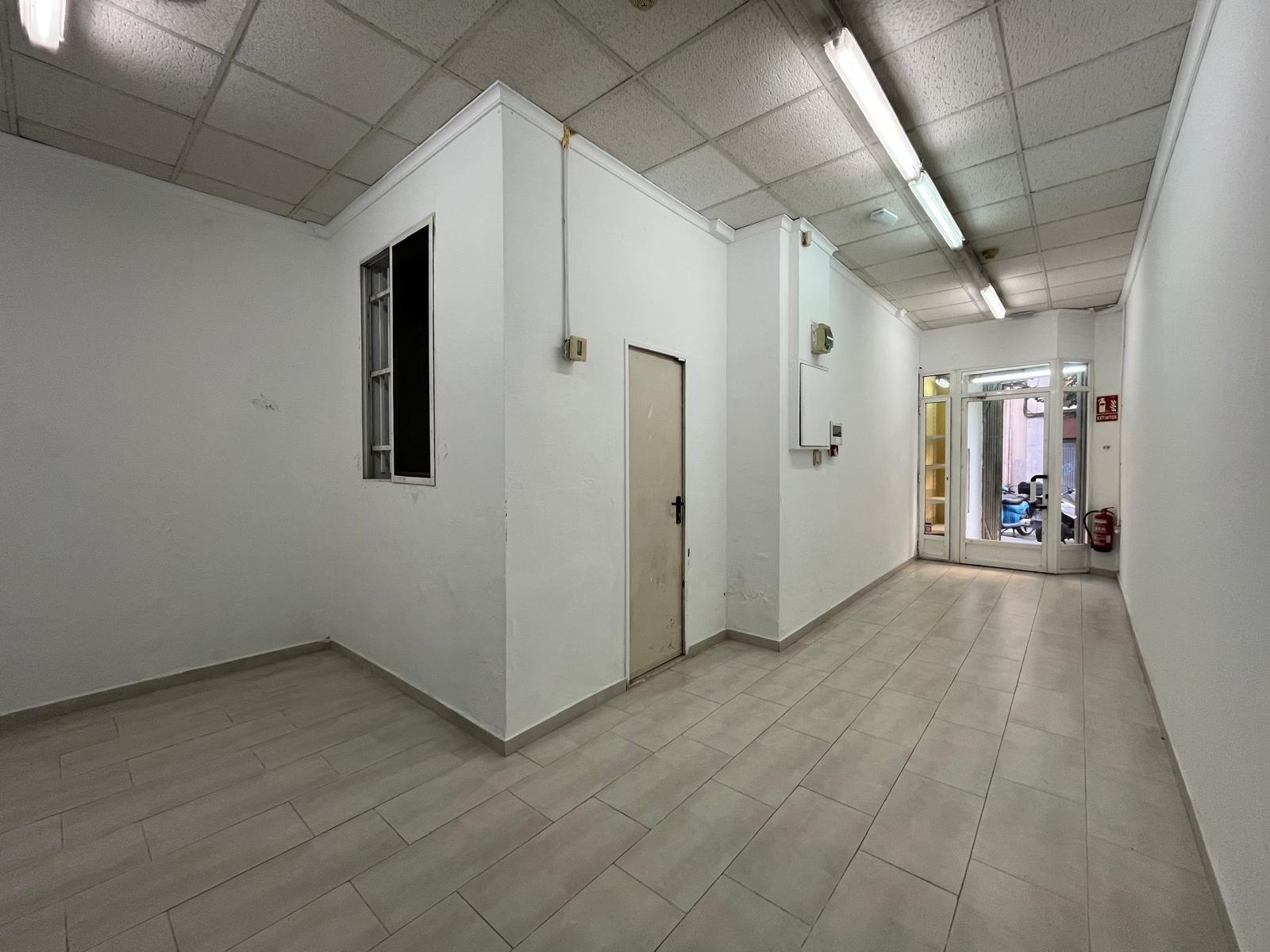 Local comercial estratégicamente ubicado en San Blas - foto 2