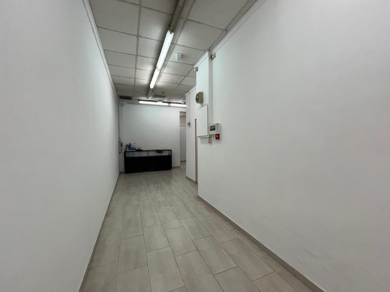 Local comercial estratégicamente ubicado en San Blas - foto 8