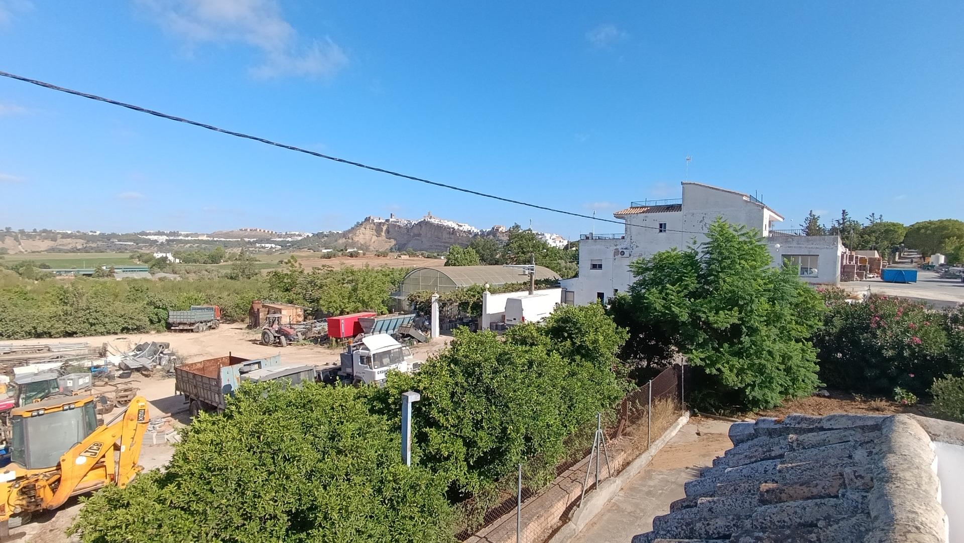 PRECIO NEGOCIABLE! ADQUIERA UNA PARCELA CON VIVIENDA Y NEGOC - foto 26