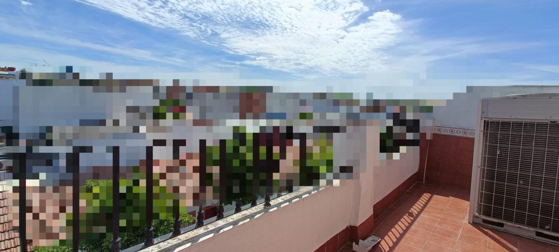 🔹 Casa  adosada con excelentes calidades en el campo de la verdad 🔹