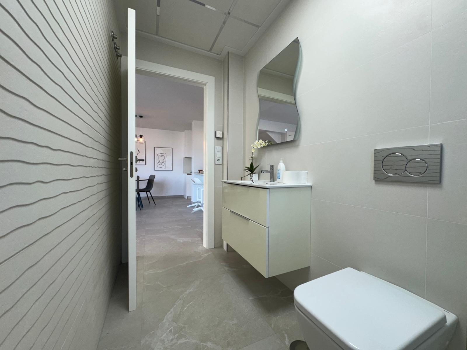 BUNGALOW PLANTA CON PARCELA DE 380 M2 Y PISCINA PRIVADA. PAR - foto 3