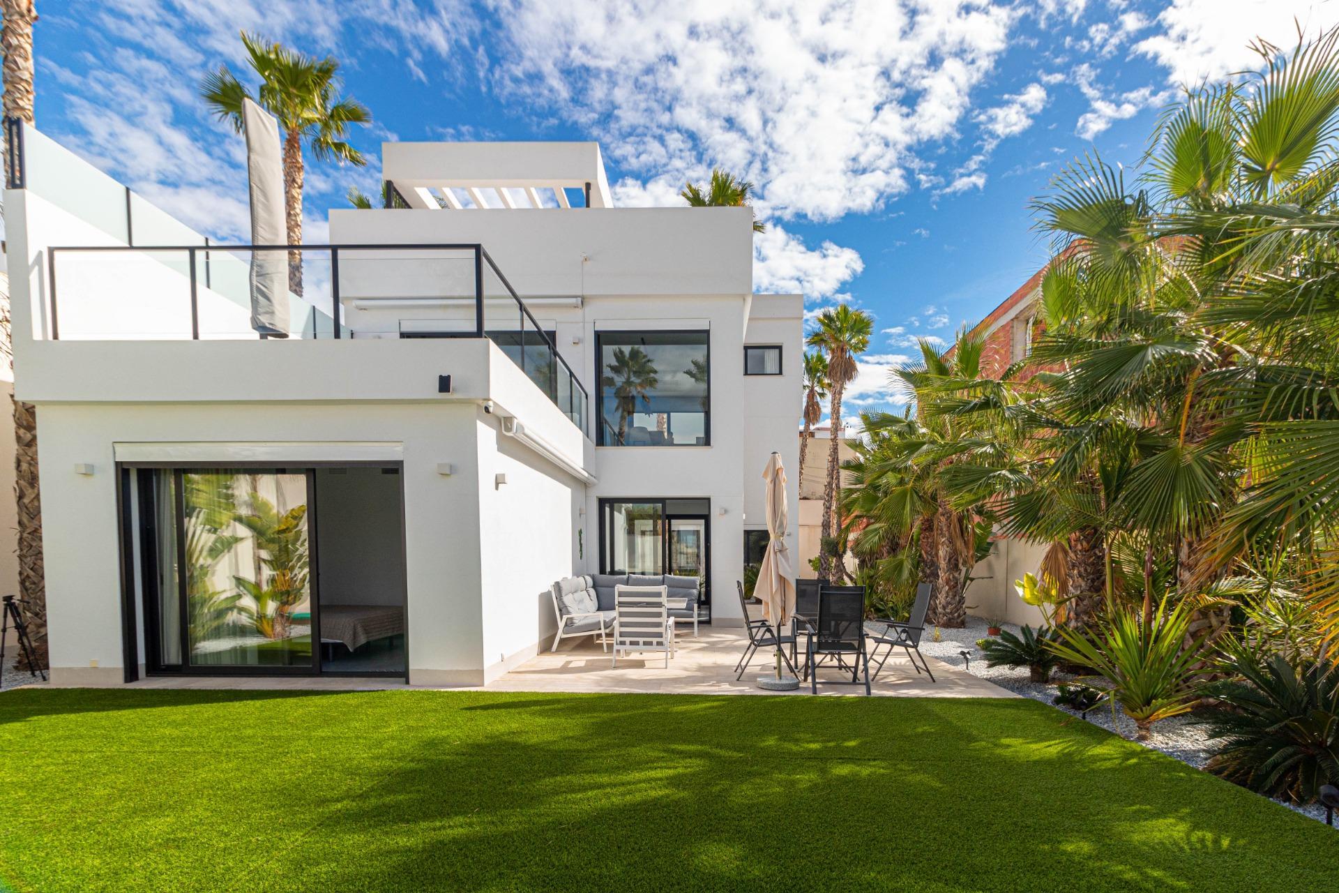 VILLA EN SAN FULGENCIO (ALICANTE) - foto 3