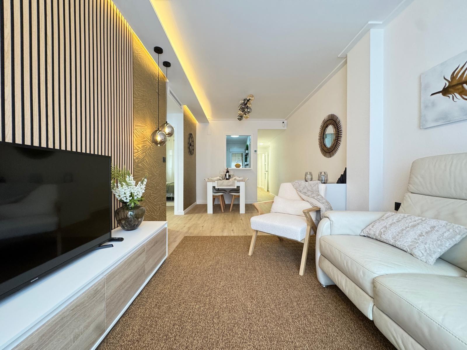 REFORMADO APARTAMENTO DE 3 DORM. 2 BAÑOS A 400 METROS DE PLA - foto 28