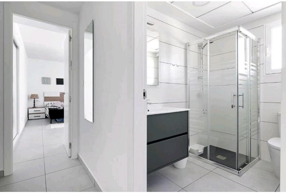 Apartamento de 3 Dormitorios 2 baños en Aguas Nuevas. Urbani - foto 9