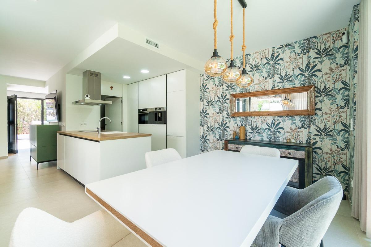 Chalet en Torrevieja (Los Balcones) 3 dormitorios y 2 baños - foto 2