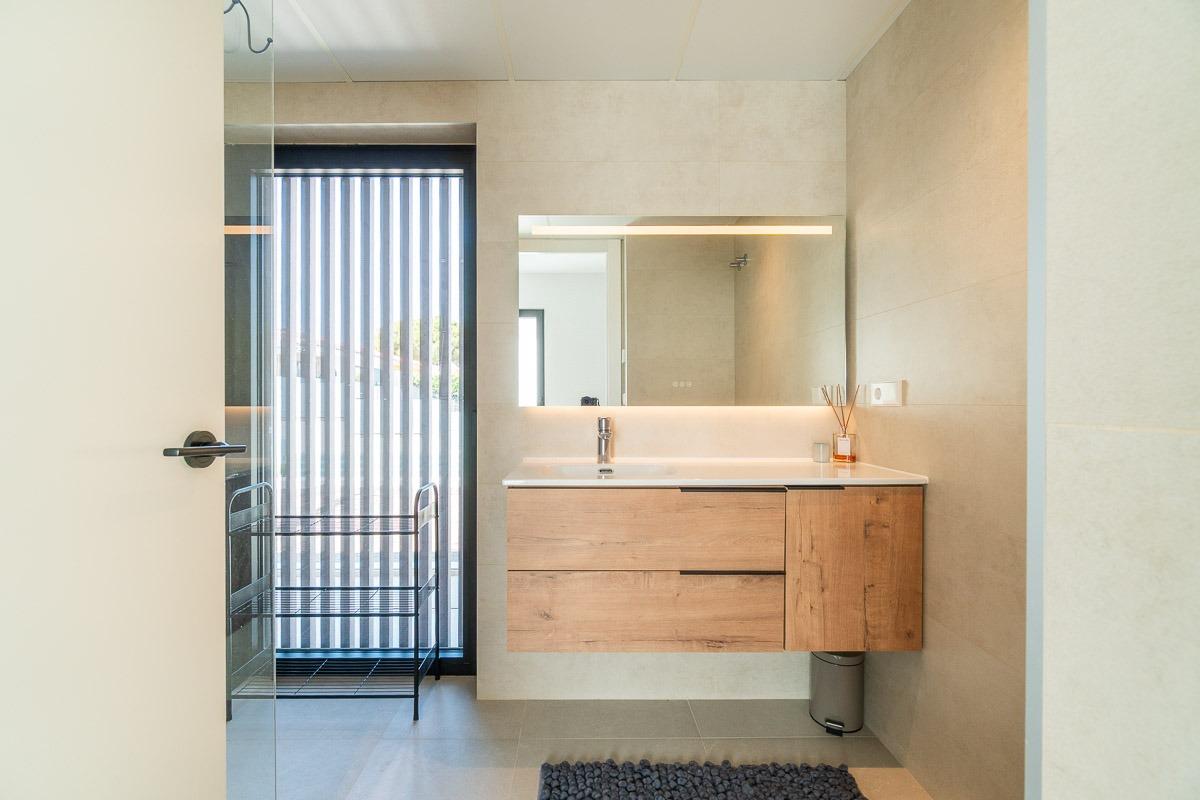 Chalet en Torrevieja (Los Balcones) 3 dormitorios y 2 baños - foto 28