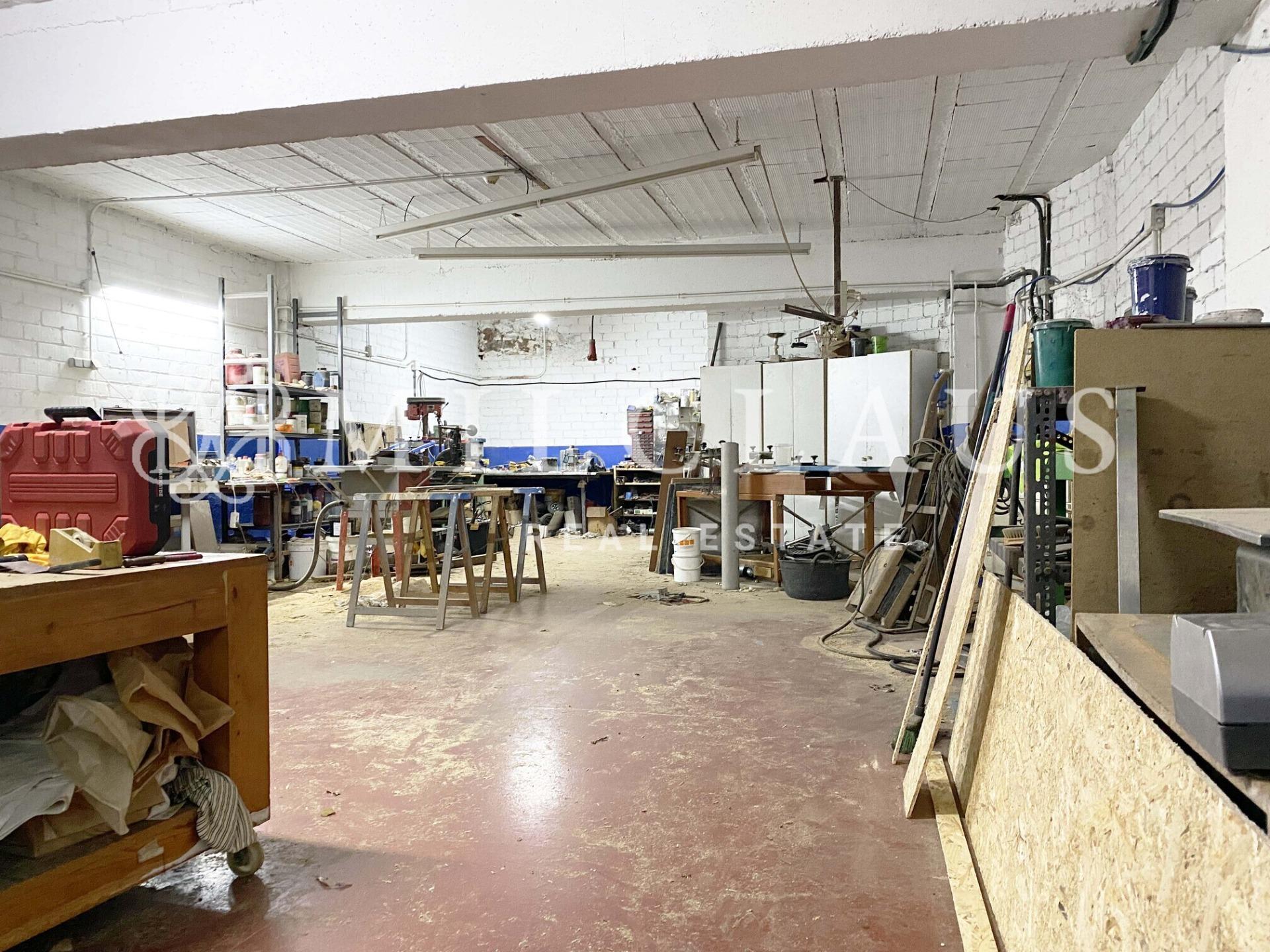 Edificio completo en Can Aurell - foto 3