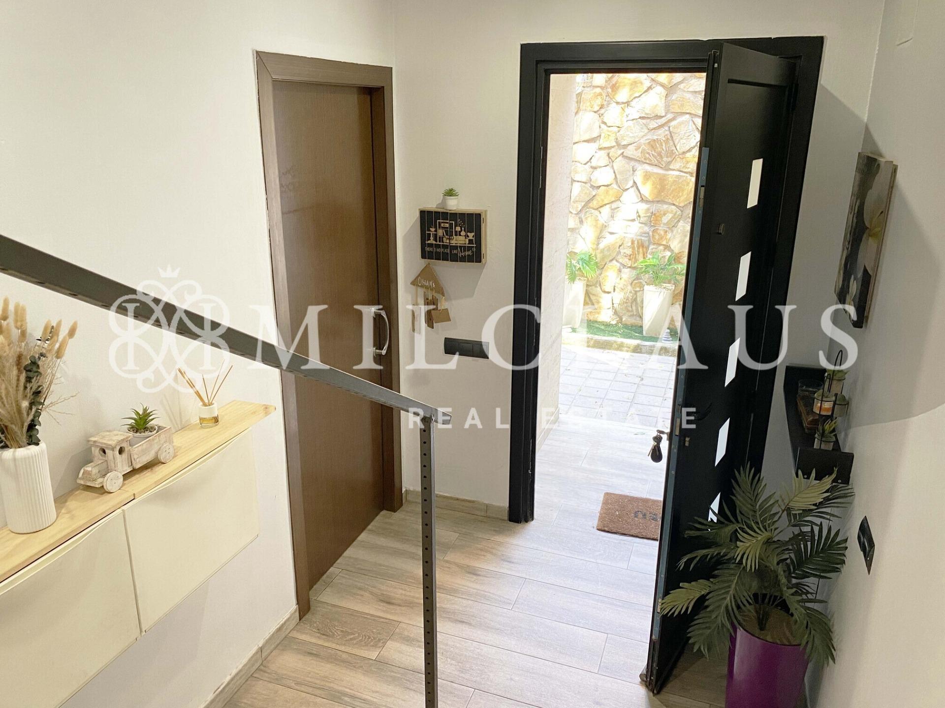 Casa o chalet independiente en venta en Calle Sean Mac Bride - foto 3