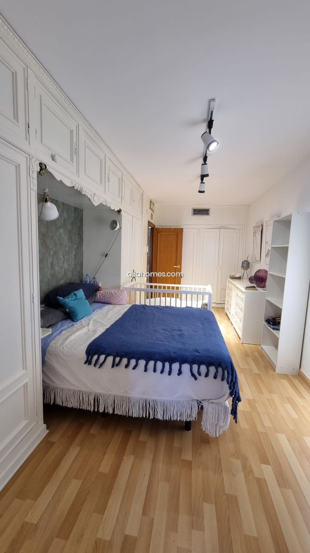 Piso en venta en primera línea playa de Levante - foto 14