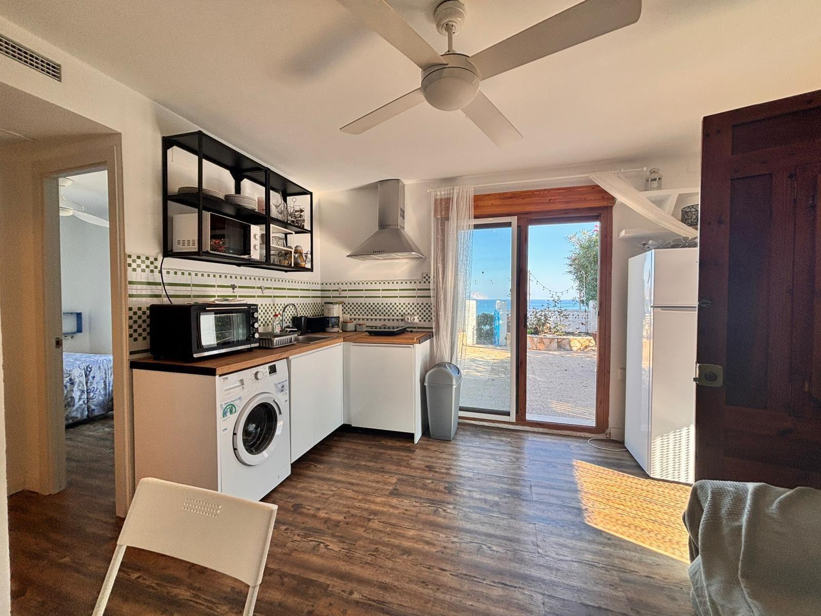 Dos viviendas con vistas al mar junto al parque natural del  - foto 19