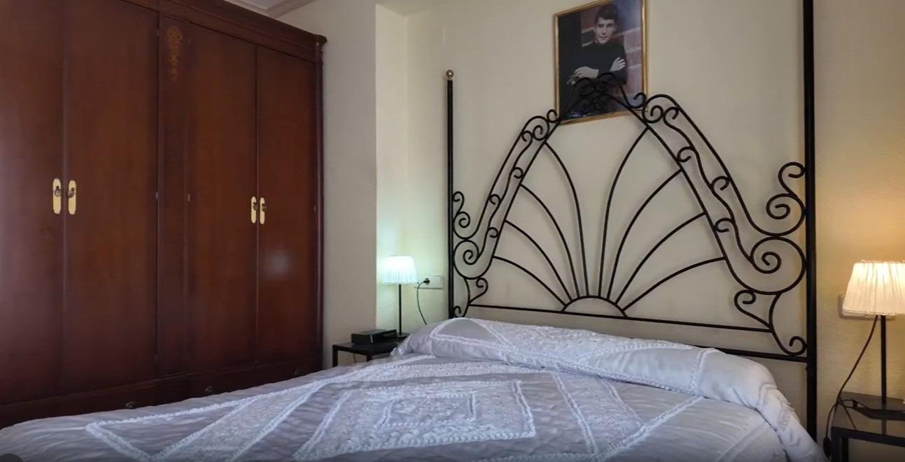 Casa independiente en venta en el pueblo de La Nucia con 4 d - foto 8