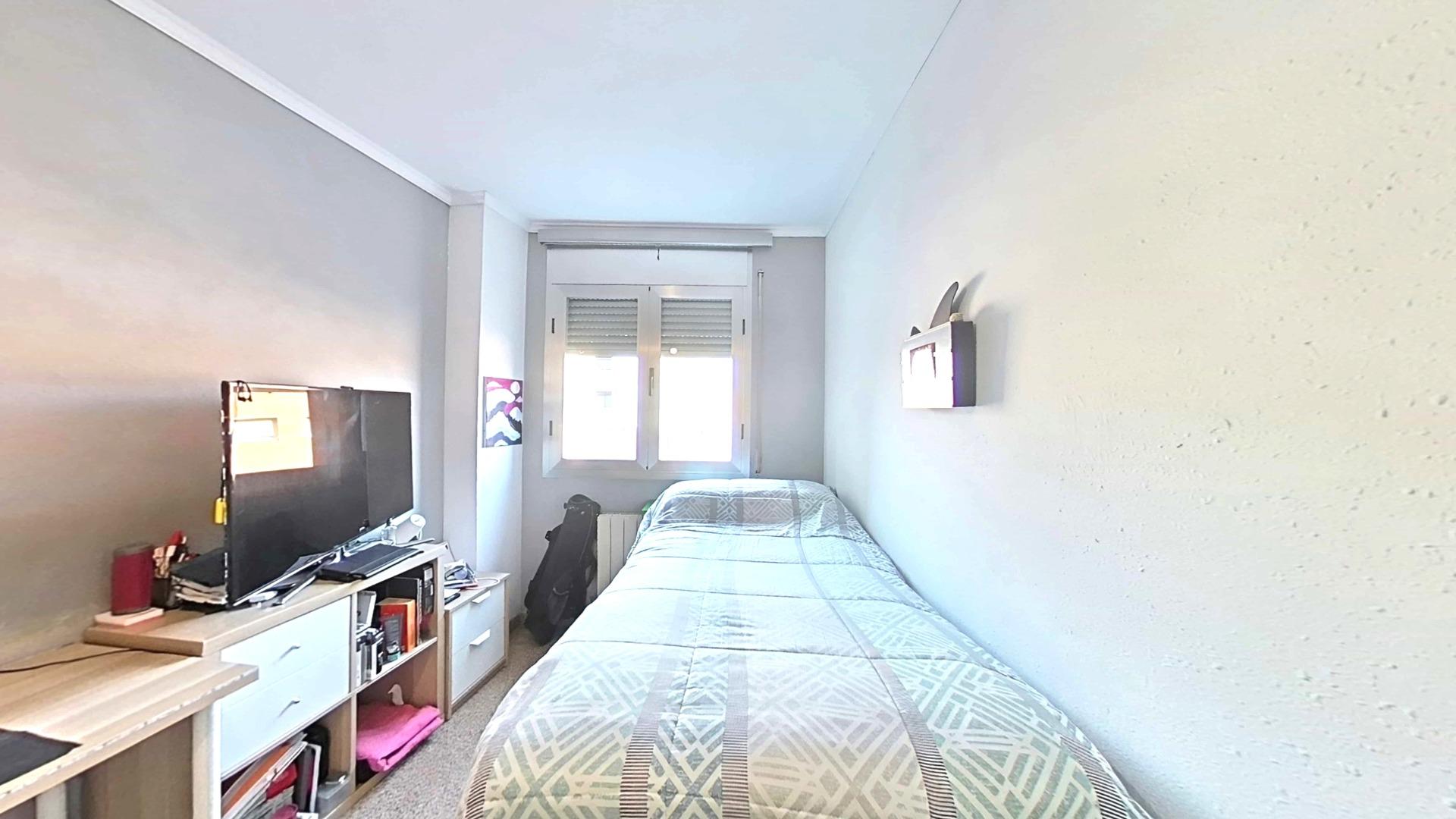 Pis en venda a la zona de Tres Torres, en finca amb ascensor - foto 20