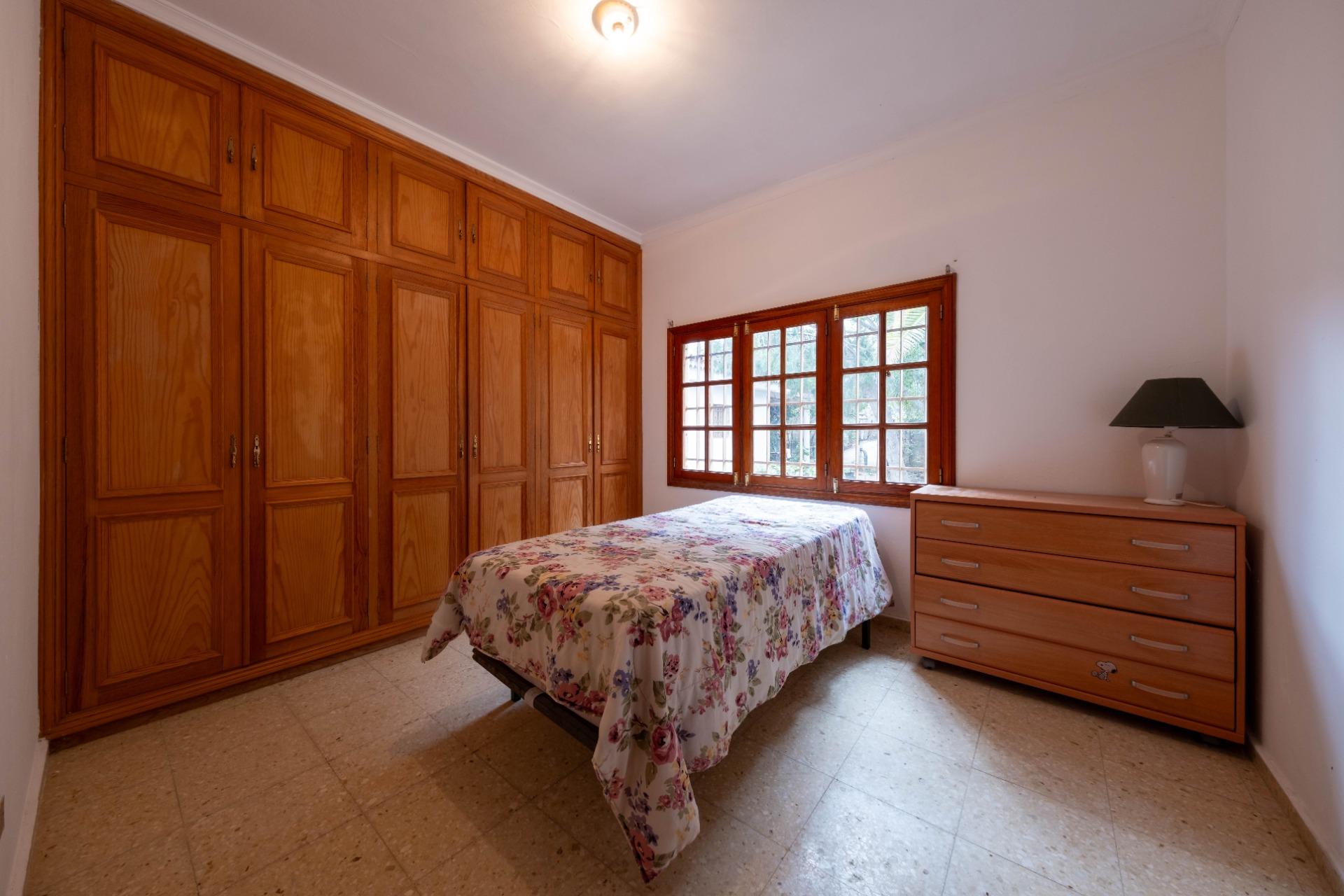 CHALET UNIFAMILIAR CON TERRENO EN  MAIPEZ GUINIGUADA - foto 31