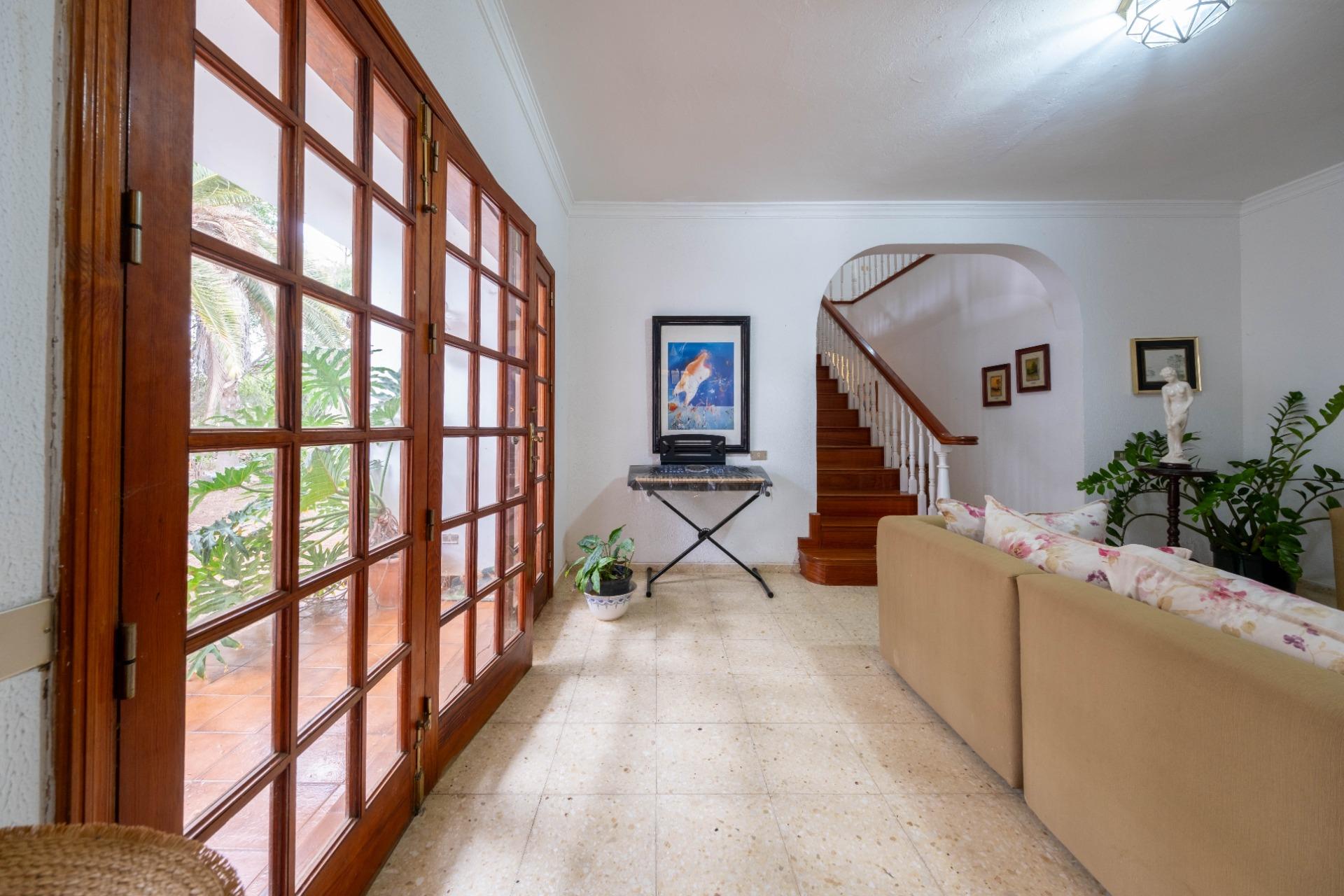 CHALET UNIFAMILIAR CON TERRENO EN  MAIPEZ GUINIGUADA - foto 37