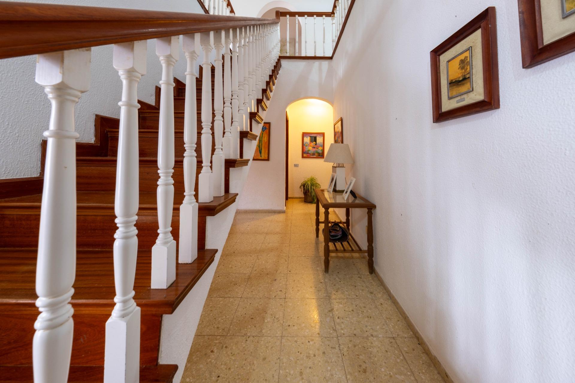 CHALET UNIFAMILIAR CON TERRENO EN  MAIPEZ GUINIGUADA - foto 42