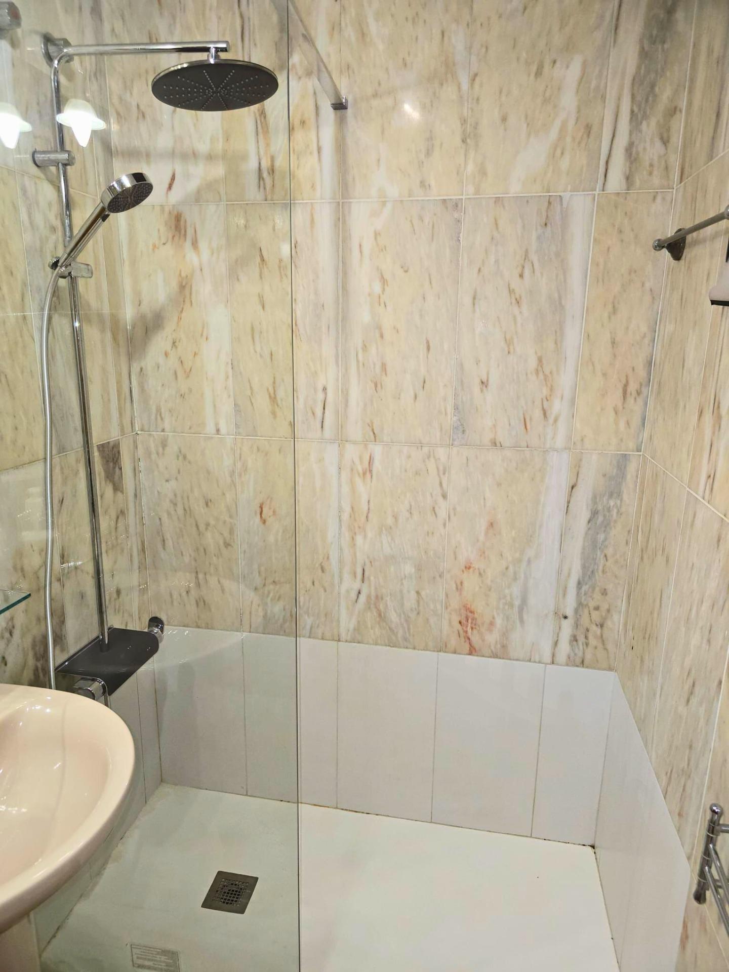 PISO CON AMPLIA TERRAZA EN LAS CANTERAS - foto 19