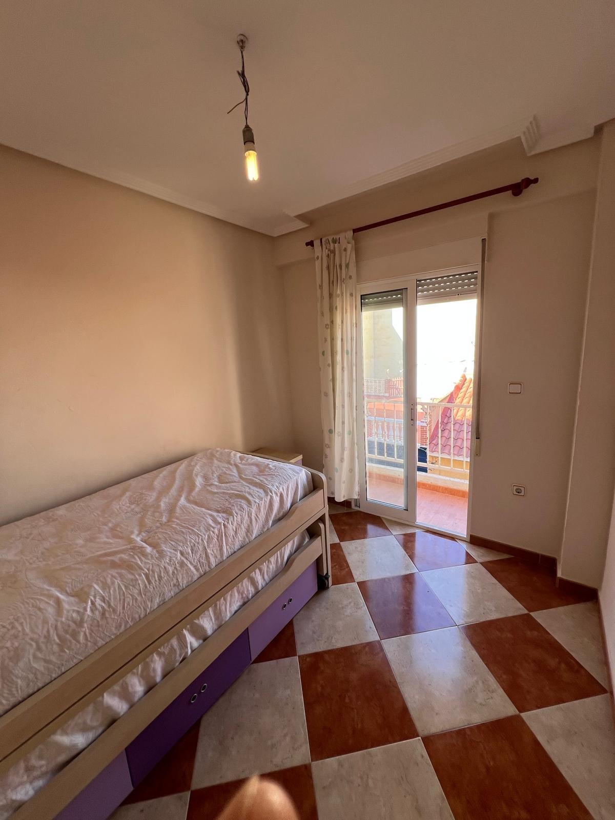 APARTAMENTOS A POCOS METROS DE LA PLAYA - foto 9