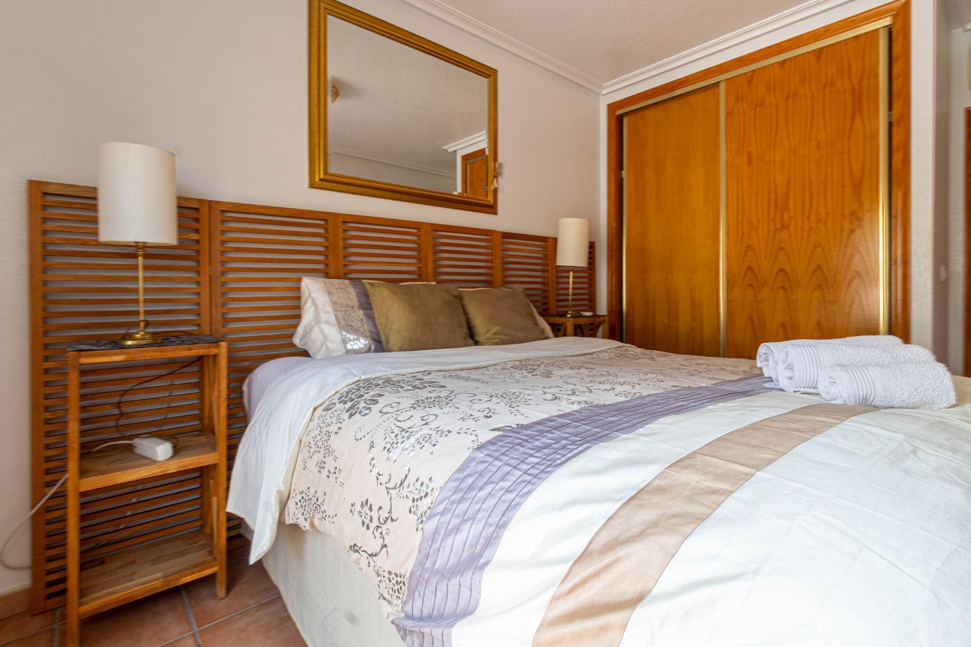 Maravilloso Adosado en Cabo Roig - ¡Tu Refugio en la Costa B - foto 4