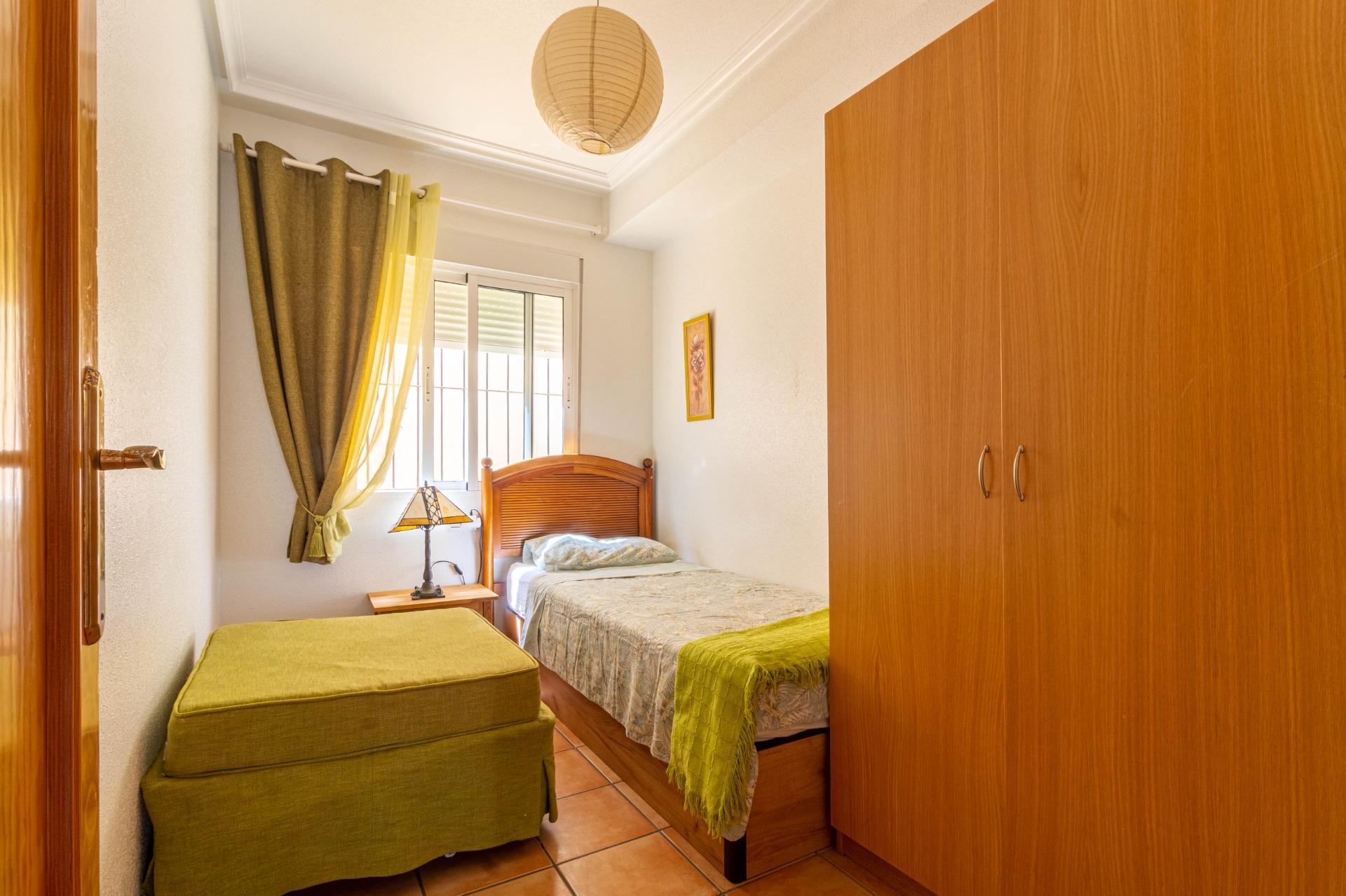 Maravilloso Adosado en Cabo Roig - ¡Tu Refugio en la Costa B - foto 18