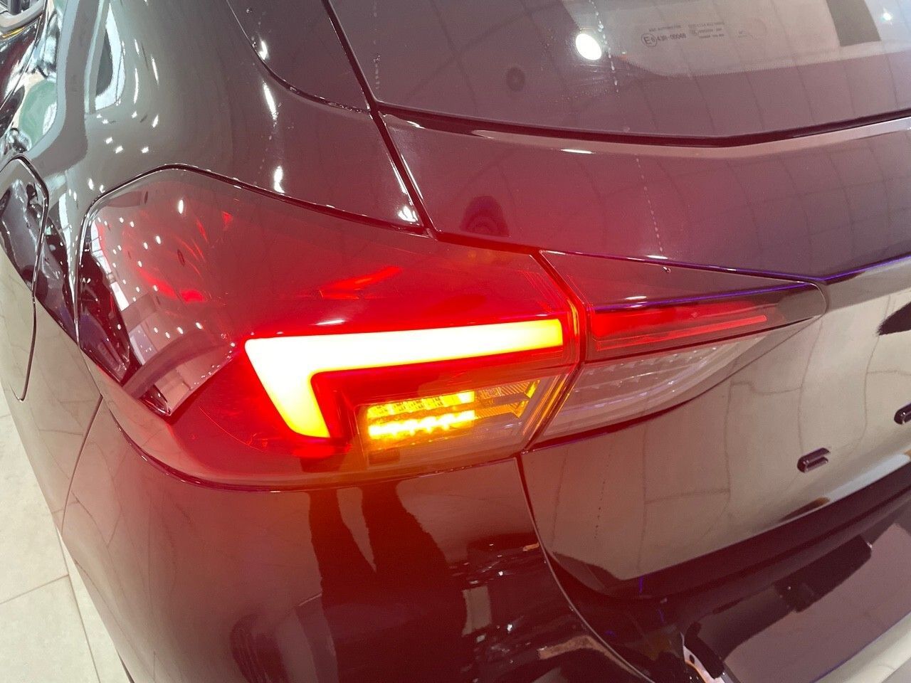 Opel Corsa 1.2T XHLHybrid 81kW GS eDCT - foto 31