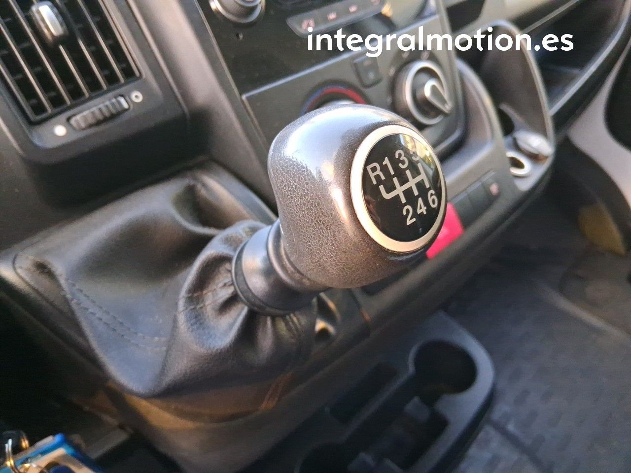 Peugeot Boxer FURGON 2.2BLUE HDI 435 L4H2 - foto 12