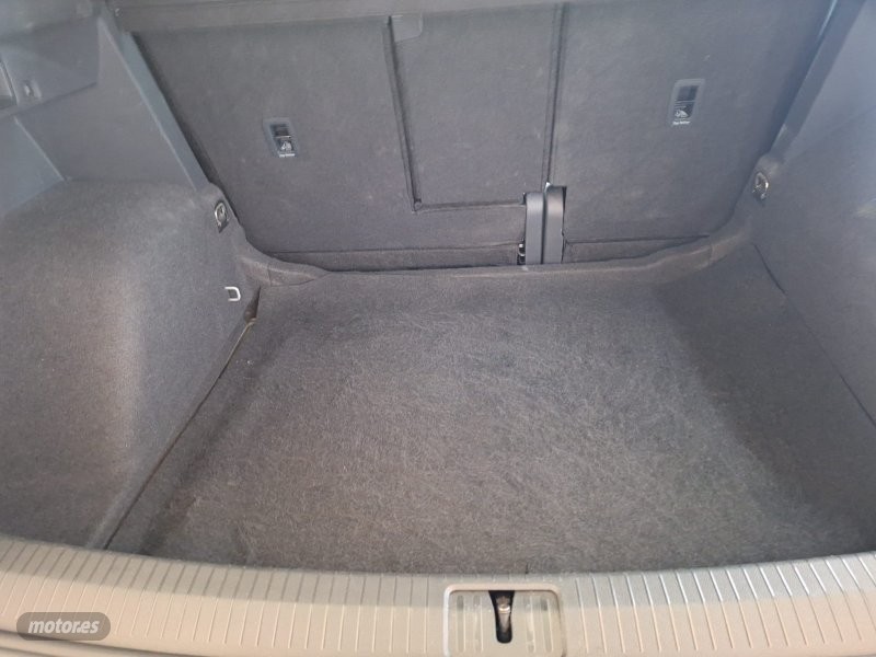 Volkswagen Tiguan - foto 24