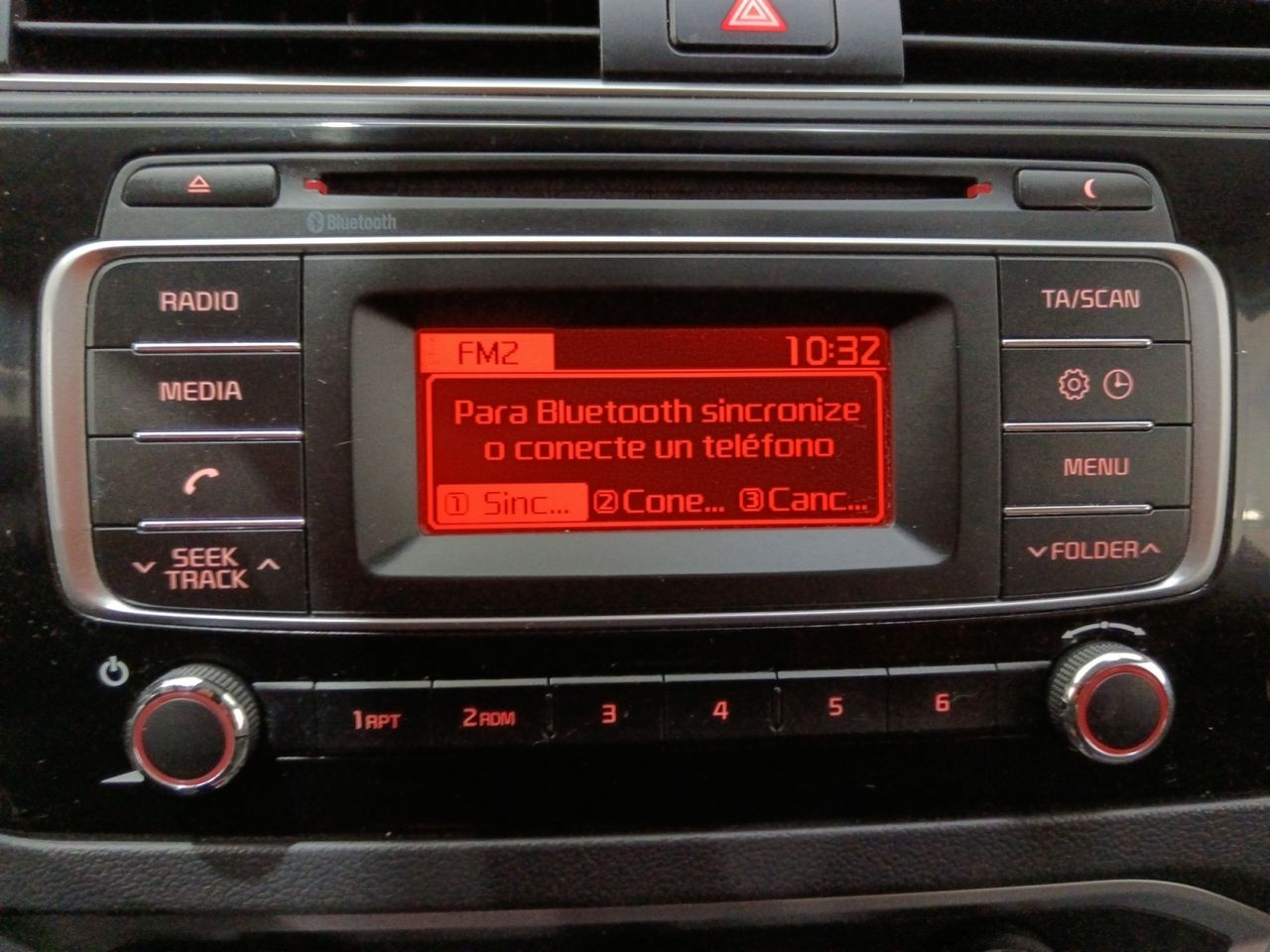 Kia Rio Tech - foto 16