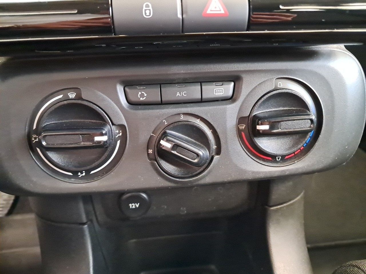 Citroën C3 BlueHDi 75KW (100CV) S&S Live Pack - foto 15