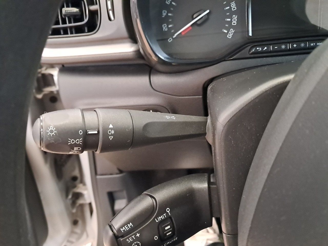 Citroën C3 BlueHDi 75KW (100CV) S&S Live Pack - foto 12