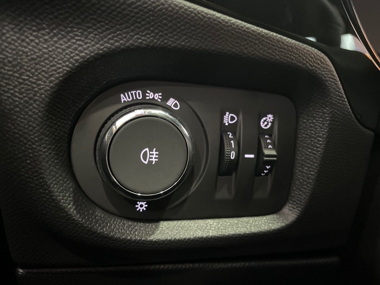 Opel Corsa 1.2T XHLHybrid 81kW GS eDCT - foto 13