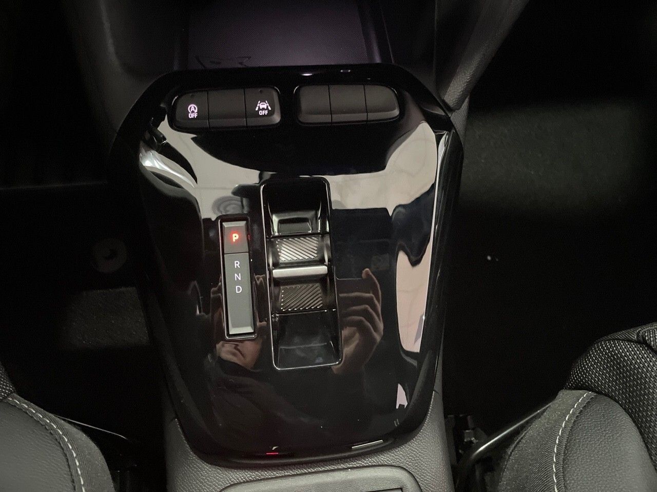 Opel Corsa 1.2T XHLHybrid 81kW GS eDCT - foto 17