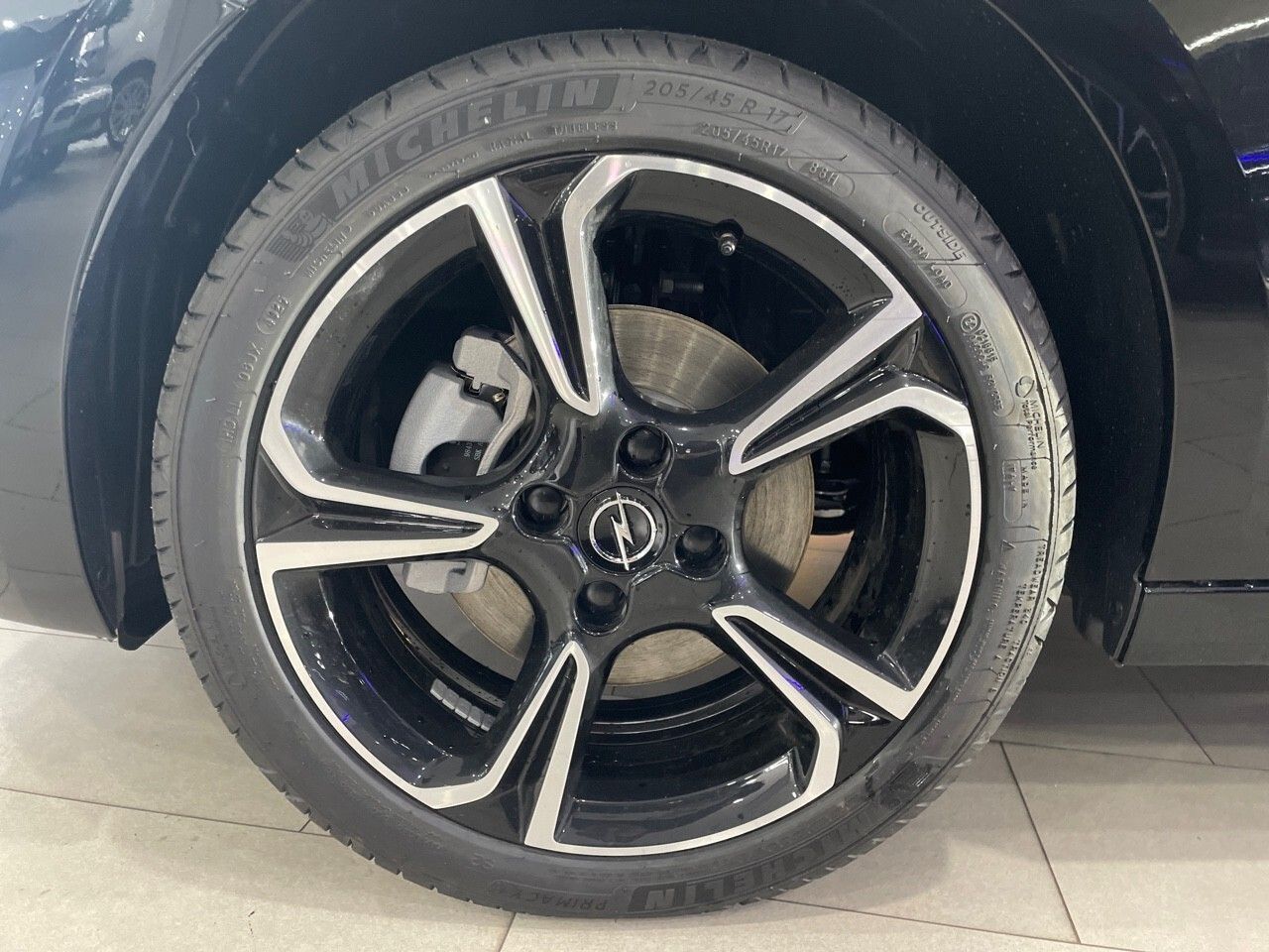 Opel Corsa 1.2T XHLHybrid 81kW GS eDCT - foto 25